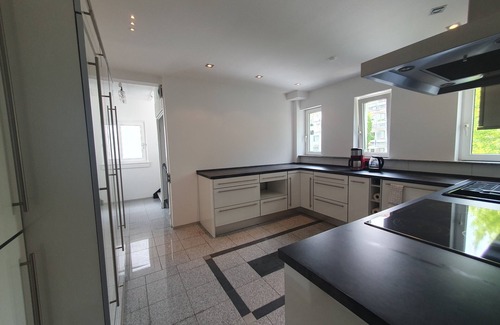 Oberstadt Apartment | Gemütliche Ferienwohnung an der Uniklinik Mainz