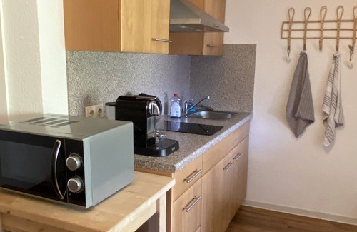 Jork Apartment | Gemütliche Ferienwohnung Unter Reetdach