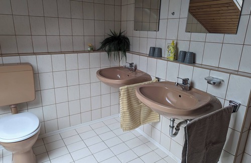 Marktbergel Apartment | Gemütliche Fewo am Naturpark Frankenhöhe. Kinder- und Haustierfreundlich