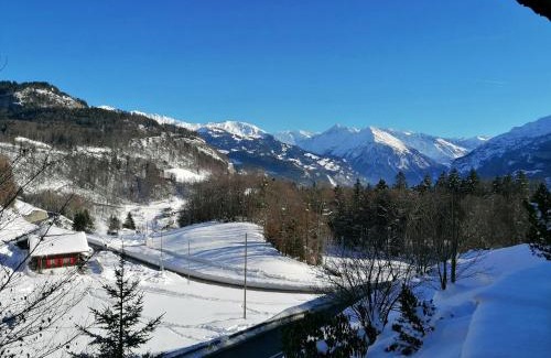 Meiringen Apartment | Gemütliche FeWo mit Sauna inmitten der Berge