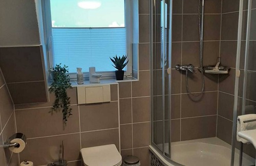 Leeder Apartment | Gemütliche Naturnahe Ferienwohnung in Oberbayern