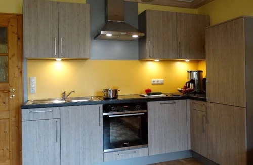 Ploessberg Apartment | Gemütliche und familienfreundliche Ferienwohnung 68 m2 für 2 - 5 Personen.