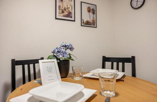 Quickborn Apartment | Gemütliche Unterkunft mit Terrasse