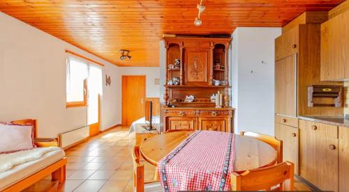 Albinen Apartment | Gemütliche Wohnung mit Traumaussicht!