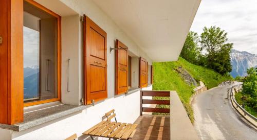 Albinen Apartment | Gemütliche Wohnung mit Traumaussicht!