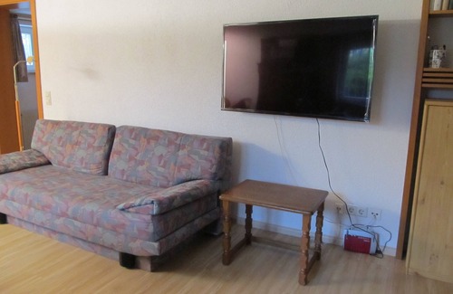 Schopfheim Apartment | Gemütliche Zwei- Zimmer- Wohnung mit Eigenem Eingang und Südterrasse