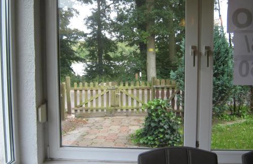 Crivitz Apartment | Gemütlicher Ferienbungalow In Seenähe