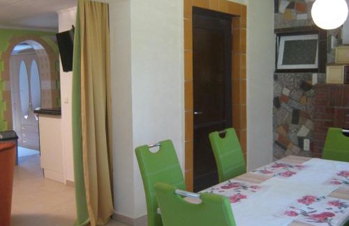 Crivitz House | Gemütlicher Ferienbungalow mit eigenem Ruderboot
