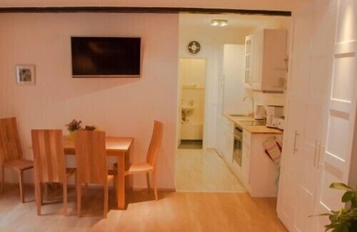 City Centre Regensburg Apartment | Gemütliches 54qm Apartement, mit Terrasse, kostenfreies WLAN