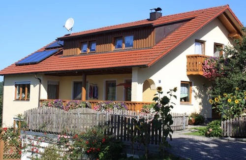 Eging am See Apartment | Gemütliches Doppelzimmer mit Separater Küche