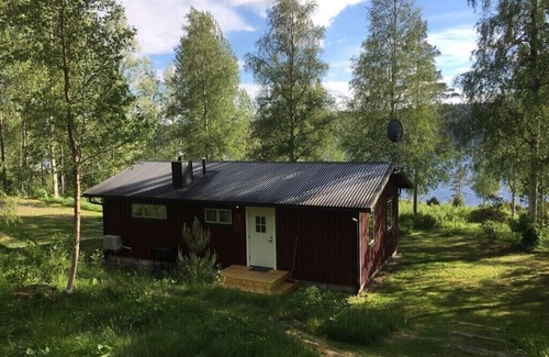 Bredsjo House | Gemütliches Ferienhaus am See in Schweden Hällefors