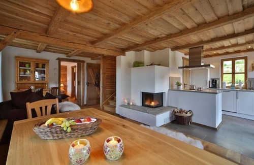 Finsterau Apartment | Gemütliches Ferienhaus (127m2) mit großer Terrasse & riesigem Garten