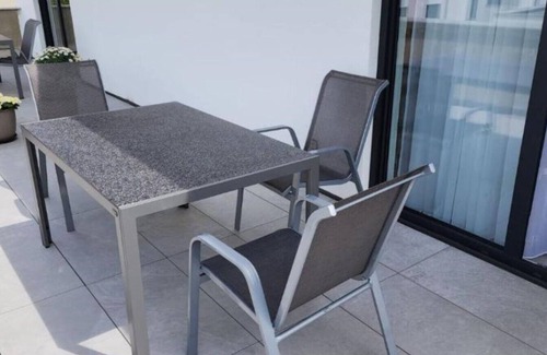 Gottmadingen Apartment | Gemütliches GrenzAparment Studio mit Terrasse (4 Personen)