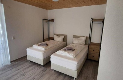 Gottmadingen Apartment | Gemütliches GrenzAparment Studio mit Terrasse (4 Personen)