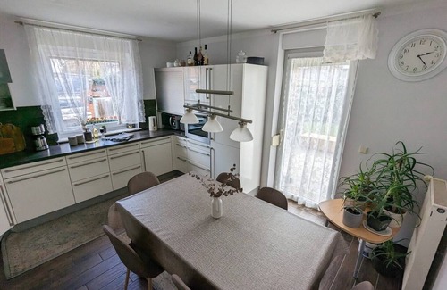 Bothfeld-Vahrenheide House | Gemütliches Haus Parkplatz Terrasse Gasgrill