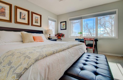 Mead Apartment | Gem of the Lake ~2nd Floor Suite~Private Entrance~Lakefront & MT Views~Gorgeous!