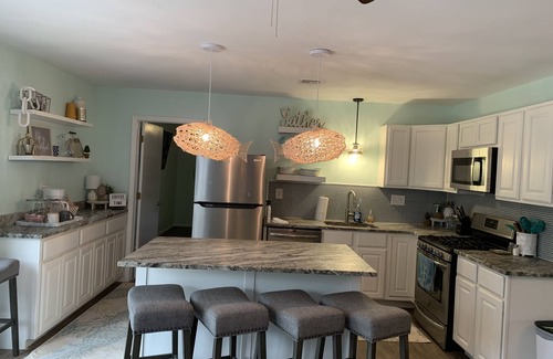 Pettit House | Gem on Lake Tenkiller with open floor plan and game room for kids/adults.