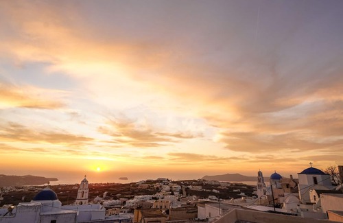 Pyrgos Villa | Gemma villa with Swimming Pool and Sunset View.
