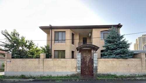 Yerevan House | General guesthouse
