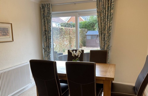 New Forest District House | Generously Proportioned 3 bedroom cottage