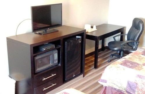 Cinnaminson Hotel | Genes Motel