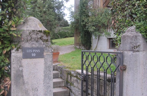 Vandoeuvres Condo | Geneva Cologny les pins