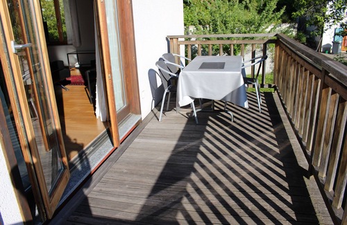 Vandoeuvres Condo | Geneva Cologny les pins
