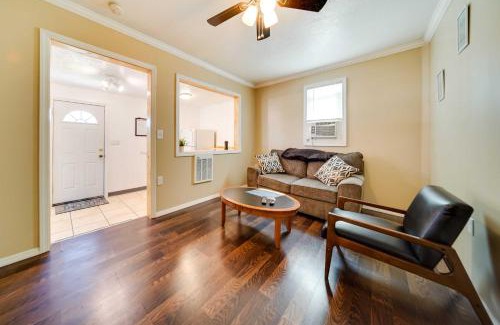Geneva-on-the-Lake House | Geneva Cottage with Patio - Walk to Park, Lake Erie!