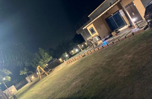 Nungua Villa | Genk Farmhouse