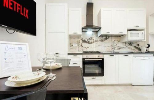Quarto dei Mille Apartment | GENOA RIVIERA SEA -STUDIO APT Wi-Fi