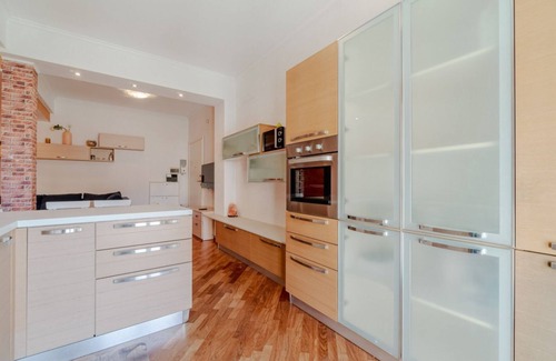 Quinto al Mare Apartment | Genova bright apartment near the beach