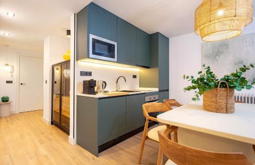 Centro - Sagrario Apartment | Genteel Home Alhóndiga II Granada