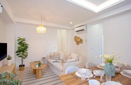 Ensanche Centro Apartment | Genteel Home Teatro Soho