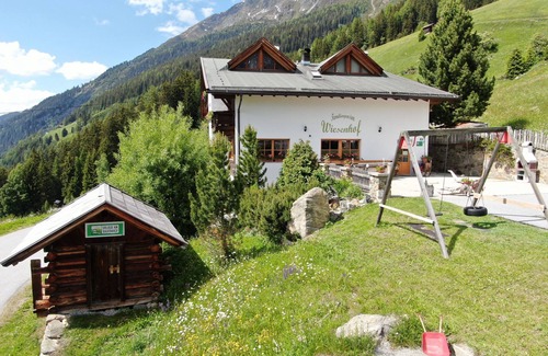 Kaunerberg Apartment | Gentian - Wiesenhof