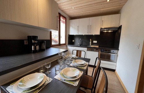 Pers-Jussy Apartment | Gentianes 3 bis - Apartment 3* village center, near ski slope 4 pers.