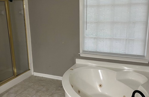 Stone Mountain Bed & Breakfast | Gentle Breeze bed & breakfast.