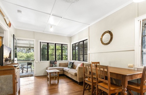 Boreen Point House | Gentle Shores - Lakeside Getaway