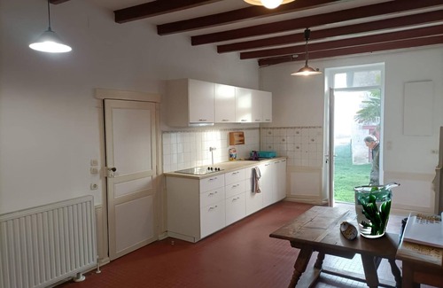 Juillac House | Gentleman House for rent for 10 on large vineyards