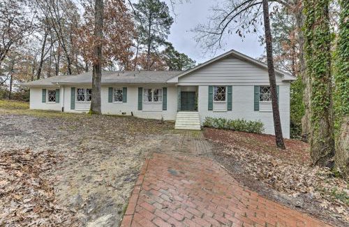 Fuquay-Varina House | Gentry Manor in Heartland Area 19 Mi to Raleigh!