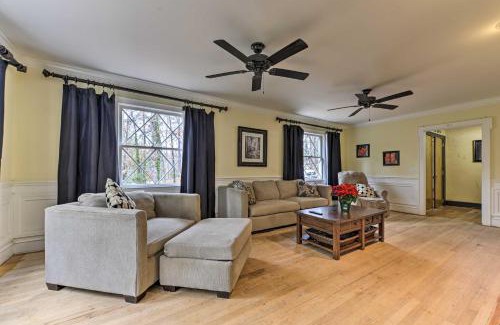 Fuquay-Varina House | Gentry Manor in Heartland Area 19 Mi to Raleigh!