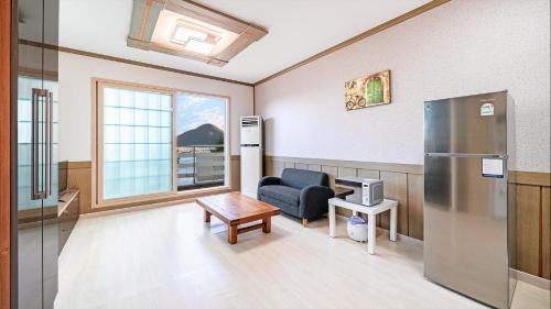Geoje House | Geoje Youngsu Pension
