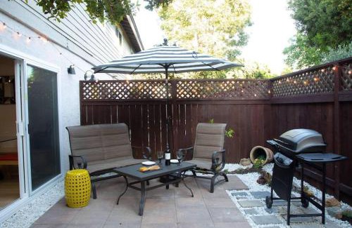 Solana Beach House | Geometric Loft: renovated, hip, pets, pool/spa