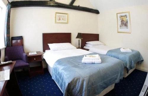 Kingsclere Hotel | george and horn