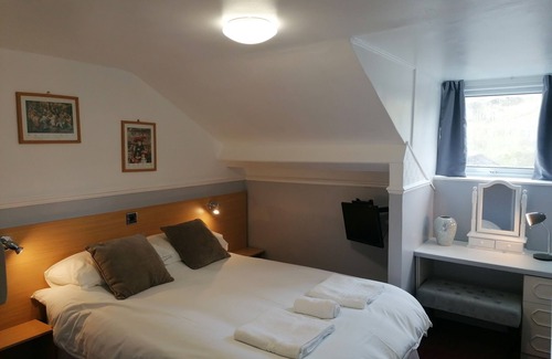 Ponterwyd Hotel | George Borrow Hotel