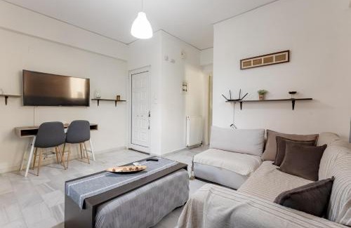 Pyrgos Apartment | George Central Apartment