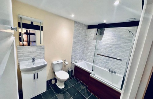 West Wycombe Hotel | George & Dragon Hotel