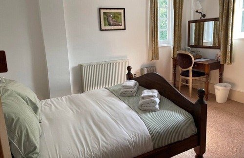 Warnford Bed & Breakfast | george & falcon