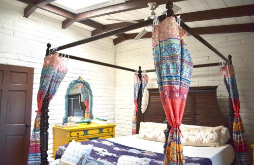 Ramona House | George Gardens