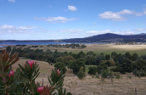 St Helens House | George River Park