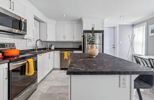 Downtown St. John's House | Georgetown Gem - Clean and Comfortable 2 BDRM